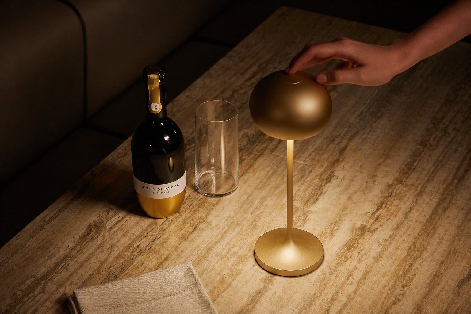 Clan mini table lamp 03.png