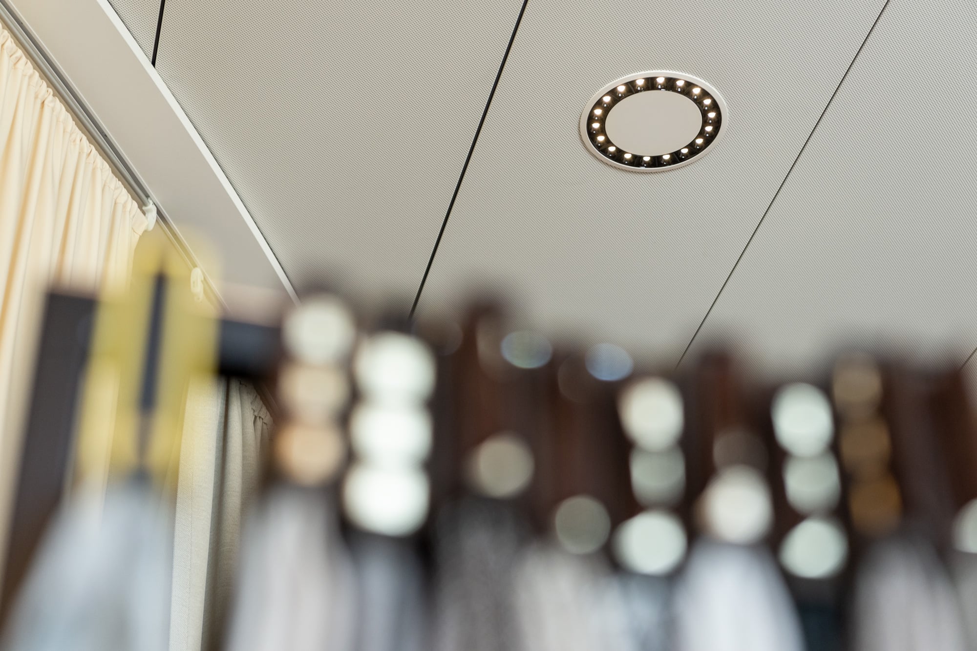 Blade-R-170mm_inspiration_Schiess-Wohntextil-Showroom_Erlen_4D29015.jpg