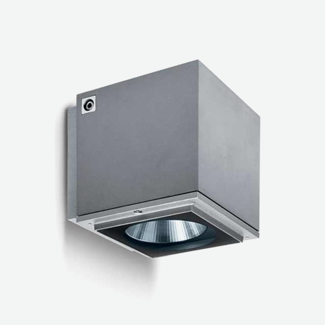 iPro □ 192mm a parete