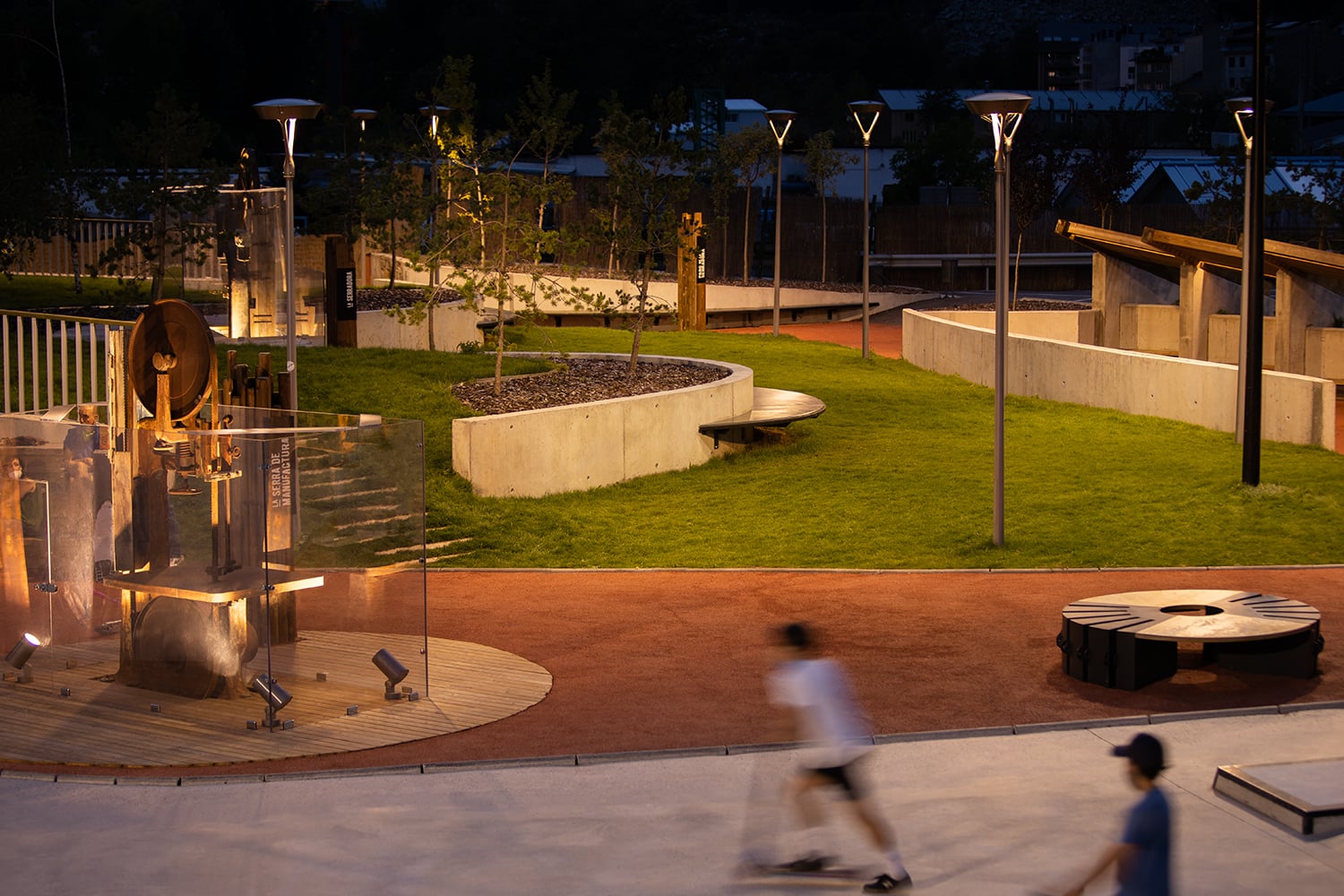 Palco-InOut-137mm_Inspiration_Parc-de-la-Serradora_200811_9460-rgb-2.jpg