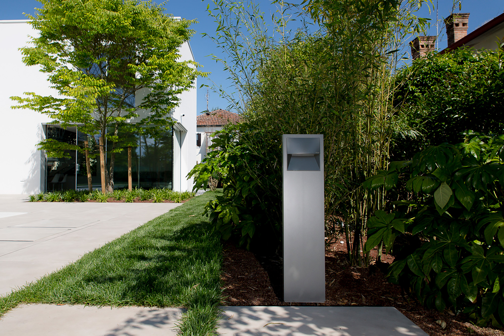 Walky-bollard-quadrato_inspiration_casa-F-T-3_DPH0439.jpg