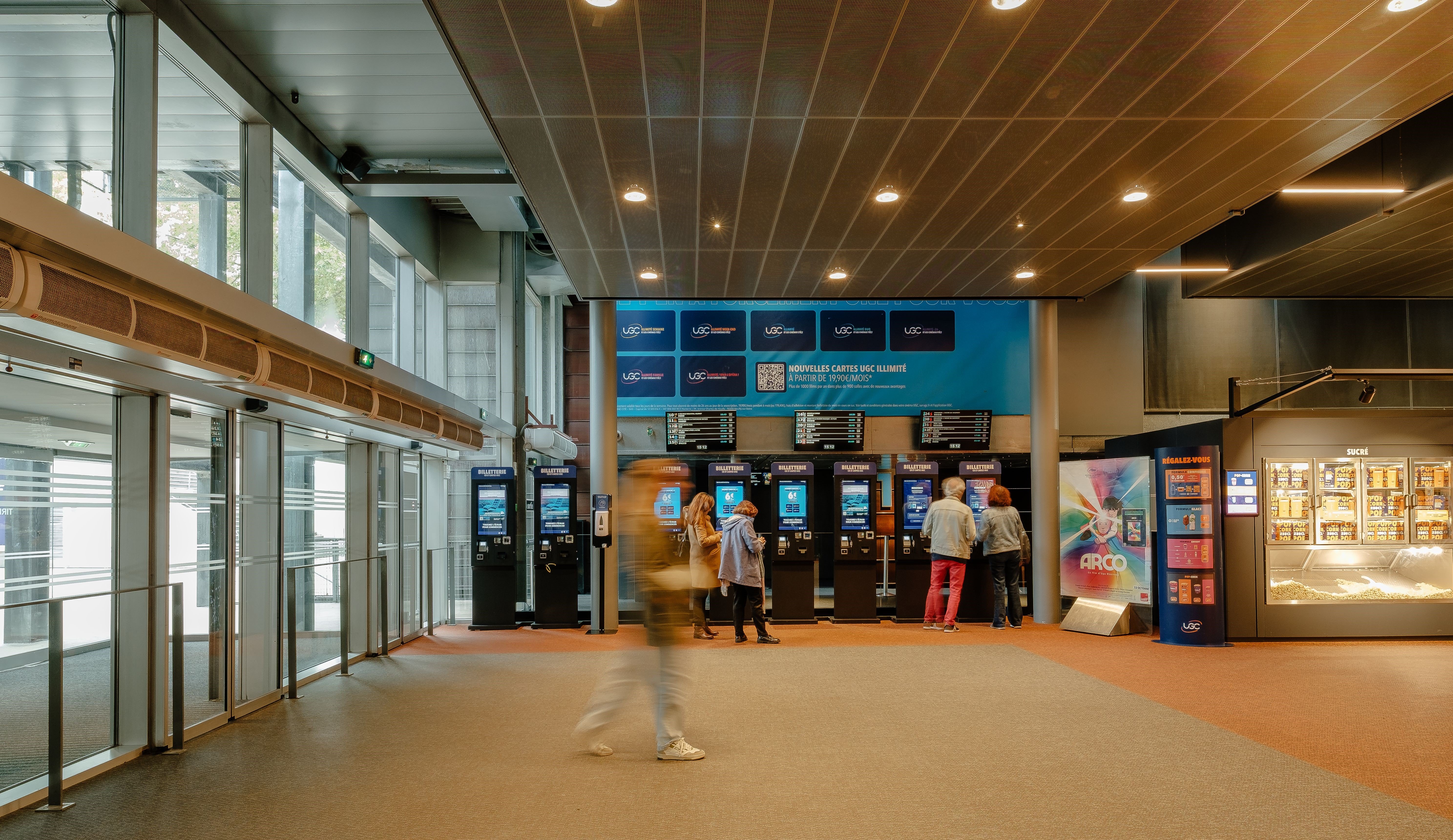 The self-service area at UGC Bercy Village