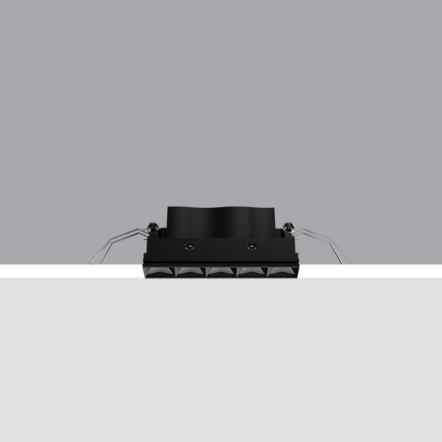 _0002s_0001_lb_hc_5x_minimal_n 
